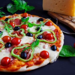 https://bocasclassifieds.com/wp-content/uploads/2017/10/restaurant-italian-16-320x320.jpg